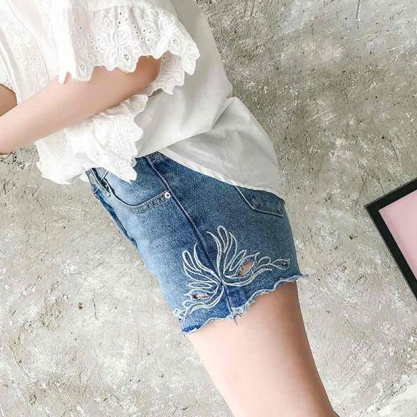 レディース　カットオフデニム　ショートパンツ　短パン　ジーンズ　刺繍　シンプル　ボトムス　カジュアル　キュート　可愛い　フェミニン　きれいめ　エレガント　おしゃれ　お出かけ　デイリー　オフィス　普段着　ブルー　S　M　L　XL　サイズ　送料無料