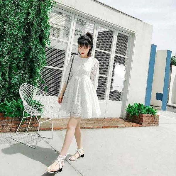 レディース　ワンピース　フレアスリーブ　総レース　透け感　ハイウエスト　ミニ丈　半袖　シンプル　カジュアル　キュート　可愛い　フェミニン　きれいめ　上品　エレガント　おしゃれ　お出かけ　お呼ばれ　ホワイト　S　M　L　サイズ　送料無料