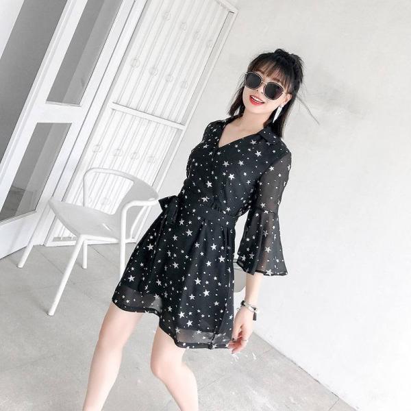 レディース　ワンピース　Vネック　フレアスリーブ　ボリュームスリーブ　ミニ丈　星柄　ドット　カジュアル　キュート　可愛い　フェミニン　きれいめ　上品　エレガント　おしゃれ　お出かけ　お呼ばれ　ブラック　S　M　L　サイズ　送料無料