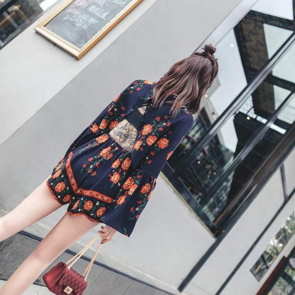 レディース　2点セット　シフォン　ブラウス　フレアスリーブ　ボリュームスリーブ　ショートパンツ　短パン　花柄　ボタニカル柄　カジュアル　キュート　可愛い　フェミニン　きれいめ　上品　エレガント　おしゃれ　お出かけ　デイリー　お呼ばれ　S　M　L　送料無料