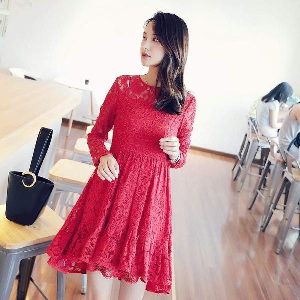 レディース　ワンピース　総レース　透け感　ミニ丈　ハイウエスト　長袖　丸首　フレア　カジュアル　キュート　可愛い　フェミニン　きれいめ　上品　エレガント　おしゃれ　お出かけ　お呼ばれ　レッド　赤　S　M　L　サイズ　送料無料