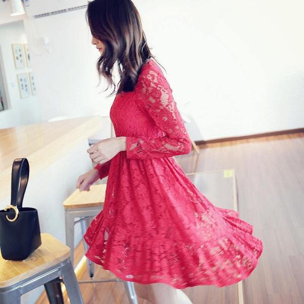 レディース　ワンピース　総レース　透け感　ミニ丈　ハイウエスト　長袖　丸首　フレア　カジュアル　キュート　可愛い　フェミニン　きれいめ　上品　エレガント　おしゃれ　お出かけ　お呼ばれ　レッド　赤　S　M　L　サイズ　送料無料