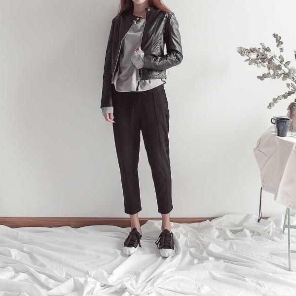 レディース　ハイウエスト　クロップドパンツ　半端丈　シンプル　ゆったり　ボトムス　カジュアル　キュート　可愛い　フェミニン　きれいめ　エレガント　おしゃれ　お出かけ　オフィス　デイリー　普段着　ブラック　カーキ　S　M　サイズ　送料無料