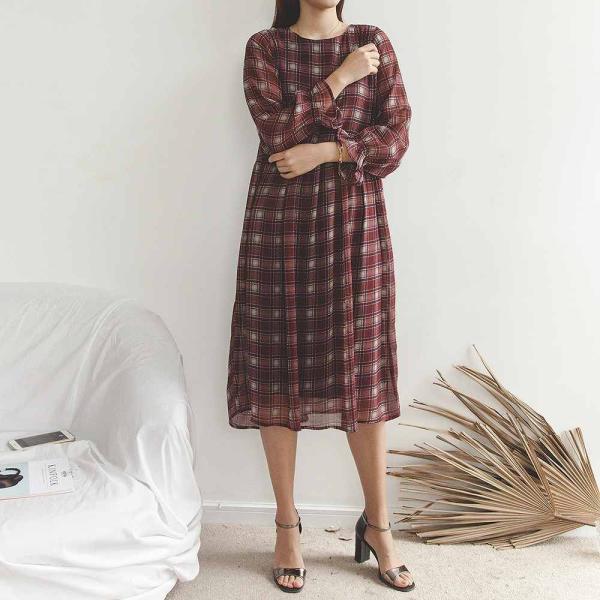 レディース　ワンピース　チェック柄　ミモレ丈　キャンディスリーブ　ハイウエスト　フレア　長袖　スカート　カジュアル　キュート　可愛い　フェミニン　きれいめ　上品　エレガント　おしゃれ　お出かけ　お呼ばれ　レッド　ネイビー　フリーサイズ　送料無料
