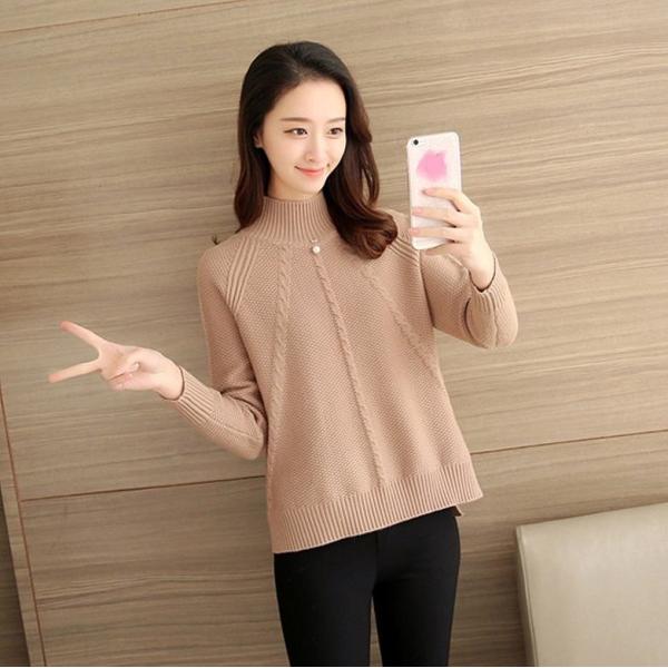 レディース　トップス　ニット　セーター　ハイネック　長袖　無地　ゆったり　カジュアル　大人可愛い　フェミニン　オフィス　お出かけ　デート　デイリー　グリーン　ピンク　カーキ　グレー　オフホワイト　フリーサイズ　送料無料