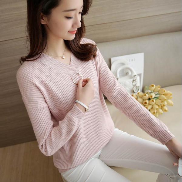 レディース　トップス　ニット　セーター　Vネック　長袖　無地　ゆったり　カジュアル　大人可愛い　フェミニン　オフィス　お出かけ　デート　デイリー　グリーン　カーキ　レッド　オフホワイト　ブラック　ピンク　フリーサイズ　送料無料