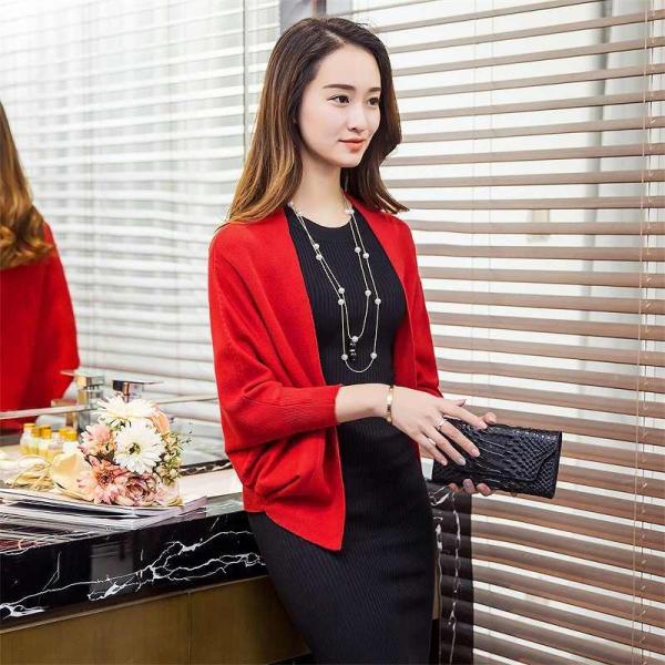 レディース　カーディガン　ドルマンスリーブ　ニット　セーター　羽織　長袖　無地　シンプル　トップス　カジュアル　キュート　大人　可愛い　フェミニン　おしゃれ　お出かけ　オフィス　デイリー　普段着　ブラック　レッド　グレー　ブラウン　フリーサイズ　送料無料