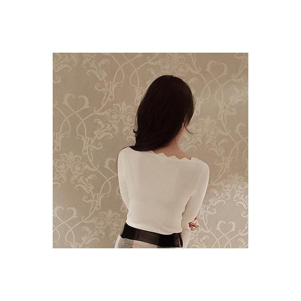 レディース　カットソー　長袖　タイト　スリム　無地　シンプル　トップス　カジュアル　キュート　大人　可愛い　フェミニン　おしゃれ　お出かけ　オフィス　デイリー　普段着　ホワイト　カーキ　ブラック　フリーサイズ　ワンサイズ　送料無料