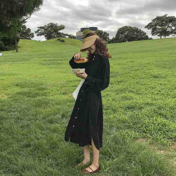 レディース　ワンピース　シャツワンピ　ミモレ丈　長袖　ゆったり　秋　冬　カジュアル　キュート　可愛い　フェミニン　きれいめ　上品　エレガント　おしゃれ　お出かけ　お呼ばれ　ブラック　ブルー　フリーサイズ　ワンサイズ　送料無料