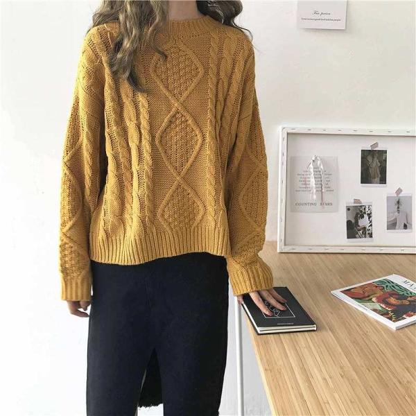 レディース　ニット　ラウンドネック　セーター　長袖　シンプル　ゆったり　トップス　カジュアル　キュート　大人　可愛い　フェミニン　おしゃれ　お出かけ　オフィス　デイリー　普段着　ブラウン　グレー　イエロー　レッド　ホワイト　フリーサイズ　送料無料