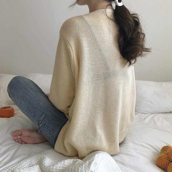 レディース　ニット　Vネック　フレアスリーブ　セーター　長袖　シンプル　ゆったり　トップス　カジュアル　キュート　大人　可愛い　フェミニン　おしゃれ　お出かけ　オフィス　デイリー　普段着　ブルー　ベージュ　フリーサイズ　送料無料