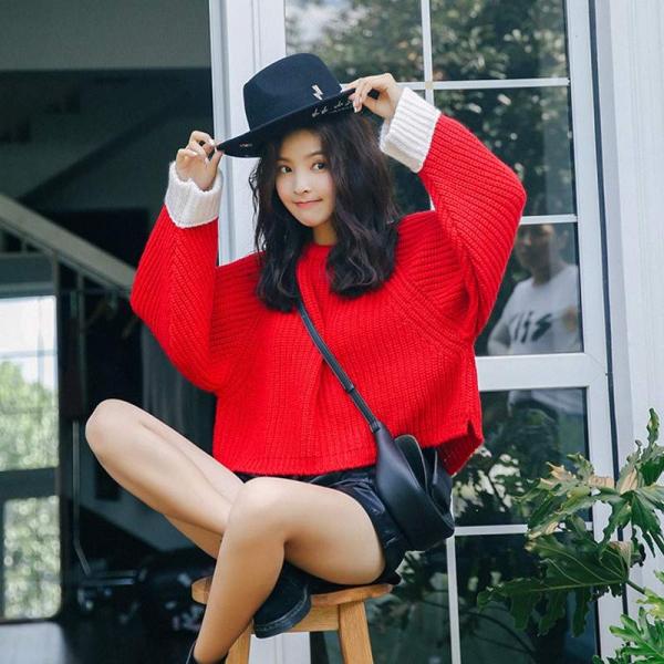 レディース トップス ニット セーター 長袖 ショート丈 ラウンドネック 無地 ゆったり レッド S M 送料無料