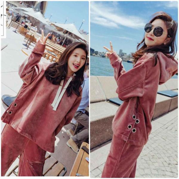 レディース　上下2点セット　ベロア生地　ベルベット　パンツ　パーカー　セットアップ　オーバーサイズ　ゆったり　ビッグシルエット　半端丈　クロップド　アンクル丈　部屋着　ルームウェア　長袖　キュート　カジュアル　可愛い　おしゃれ　ブルー　レッド　送料無料