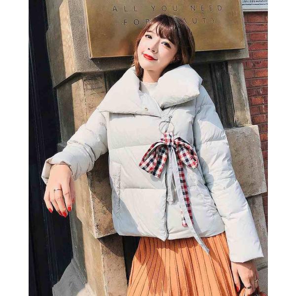 レディース　中綿ジャケット　軽量　ブルゾン　コート　アウター　秋　冬　カジュアル　長袖　キュート　大人　可愛い　フェミニン　きれいめ　エレガント　おしゃれ　お出かけ　お呼ばれ　デイリー　オフィス　普段着　ホワイト　S　M　L　サイズ　送料無料