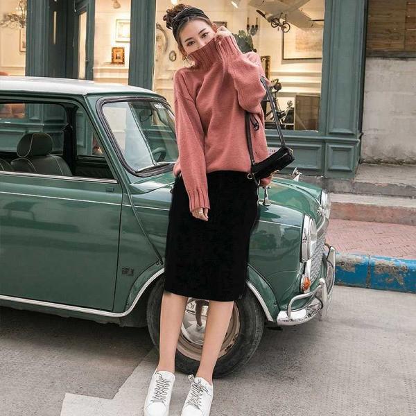 レディース　ニット　セーター　ハイネック　長袖　シンプル　ゆったり　オーバーサイズ　トップス　秋　冬　カジュアル　キュート　大人　可愛い　フェミニン　おしゃれ　お出かけ　オフィス　デイリー　普段着　キャメル　ホワイト　フリーサイズ　ワンサイズ　送料無料