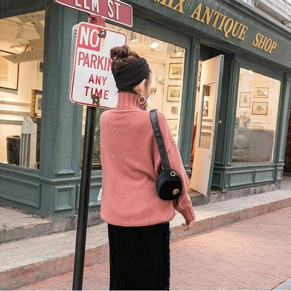 レディース　ニット　セーター　ハイネック　長袖　シンプル　ゆったり　オーバーサイズ　トップス　秋　冬　カジュアル　キュート　大人　可愛い　フェミニン　おしゃれ　お出かけ　オフィス　デイリー　普段着　キャメル　ホワイト　フリーサイズ　ワンサイズ　送料無料