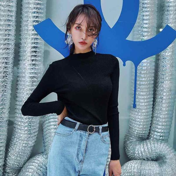 レディース　ニット　セーター　長袖　シンプル　タイト　スリム　トップス　秋　冬　カジュアル　キュート　大人　可愛い　フェミニン　おしゃれ　お出かけ　オフィス　デイリー　普段着　ベージュ　ブラック　S　M　サイズ　送料無料