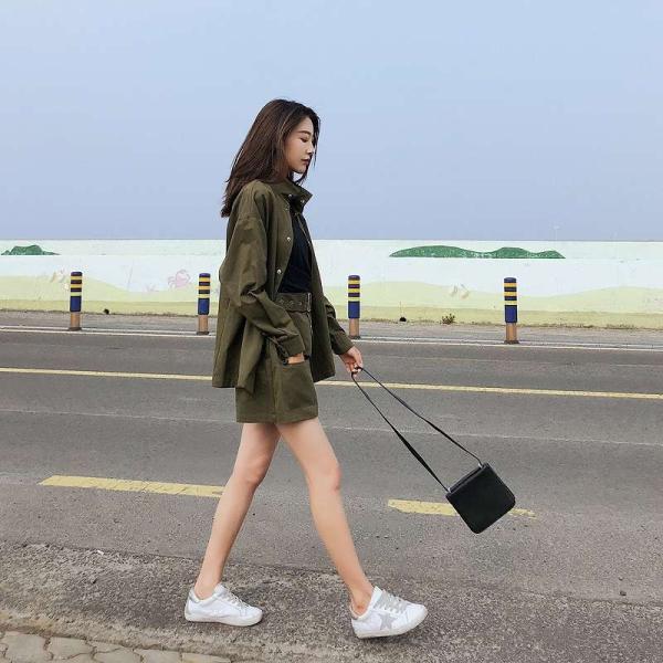 レディース　上下2点セット　ロングシャツ　スカート　ベルト　ブラウス　ミニ丈　ハイウエスト　長袖　カジュアル　キュート　可愛い　フェミニン　きれいめ　上品　エレガント　おしゃれ　お出かけ　オフィス　お呼ばれ　オリーブ　S　M　L　サイズ　送料無料