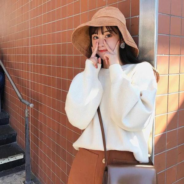 レディース　ニット　セーター　長袖　ゆったり　オーバーサイズ　トップス　秋　冬　カジュアル　キュート　大人　可愛い　フェミニン　おしゃれ　お出かけ　オフィス　デイリー　普段着　ホワイト　カーキ　オリーブ　ブラック　パープル　ピンク　フリーサイズ　送料無料