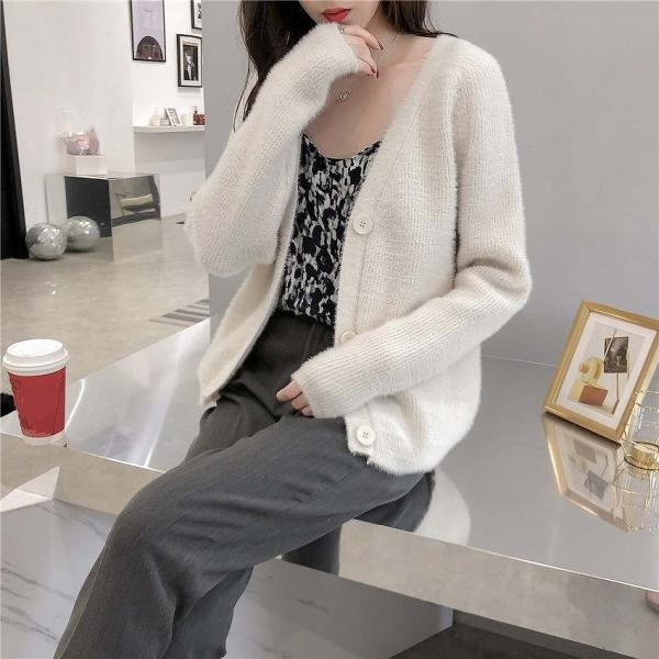 レディース　カーディガン　ニット　シンプル　セーター　ジャケット　アウター　羽織　長袖　トップス　カジュアル　キュート　大人　可愛い　フェミニン　おしゃれ　お出かけ　オフィス　デイリー　普段着　ネイビー　ホワイト　カーキ　フリーサイズ　送料無料