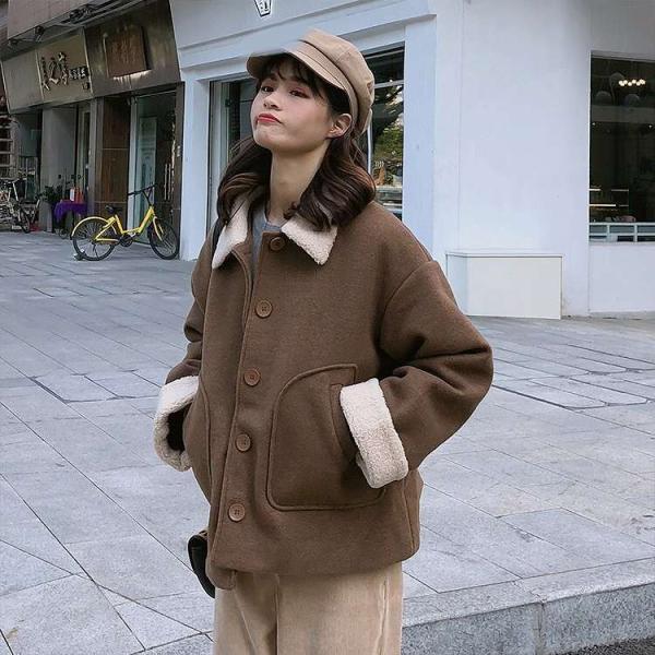 レディース　ウールコート　ショート丈　ジャケット　アウター　秋　冬　カジュアル　キュート　大人　可愛い　大人女子　フェミニン　きれいめ　エレガント　おしゃれ　お出かけ　お呼ばれ　デイリー　オフィス　ベージュ　ブラウン　フリーサイズ　送料無料