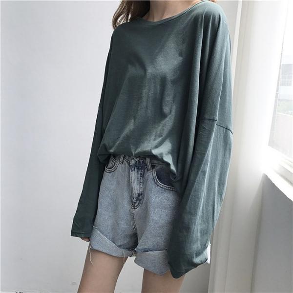 レディース　トップス　カットソー　ルーズ　ラウンドネック　無地　長袖　ゆったり　秋冬　カジュアル　大人可愛い　フェミニン　お出かけ　デート　デイリー　ホワイト　カーキ　グリーン　フリーサイズ　送料無料