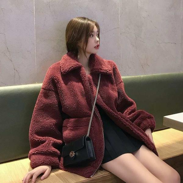 レディース　アウター　もこもこ　ジャケット　無地　ゆったり　ルーズ　長袖　秋冬　カジュアル　大人可愛い　フェミニン　お出かけ　デート　デイリー　レッド　カーキ　オリーブ　フリーサイズ　送料無料