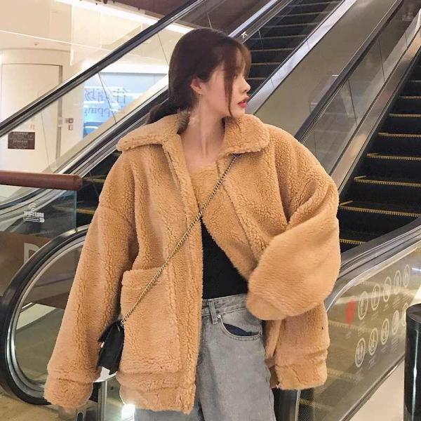 レディース　アウター　もこもこ　ジャケット　無地　ゆったり　ルーズ　長袖　秋冬　カジュアル　大人可愛い　フェミニン　お出かけ　デート　デイリー　レッド　カーキ　オリーブ　フリーサイズ　送料無料