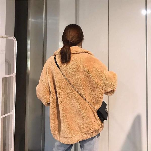 レディース　アウター　もこもこ　ジャケット　無地　ゆったり　ルーズ　長袖　秋冬　カジュアル　大人可愛い　フェミニン　お出かけ　デート　デイリー　レッド　カーキ　オリーブ　フリーサイズ　送料無料