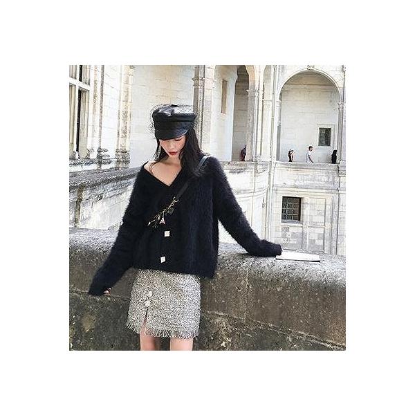 レディース　カーディガン　Vネック　ニット　セーター　ジャケット　アウター　羽織　長袖　トップス　カジュアル　キュート　大人　可愛い　大人女子　フェミニン　おしゃれ　お出かけ　オフィス　デイリー　普段着　ホワイト　ブラック　フリーサイズ　送料無料