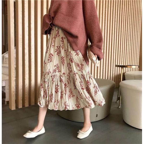 レディース　ハイウエスト　ロングスカート　フレア　花柄　ボタニカル柄　ミモレ丈　秋　冬　ボトムス　カジュアル　キュート　大人　可愛い　フェミニン　きれいめ　おしゃれ　お出かけ　デイリー　二次会　お呼ばれ　ベージュ　ブラック　フリーサイズ　送料無料