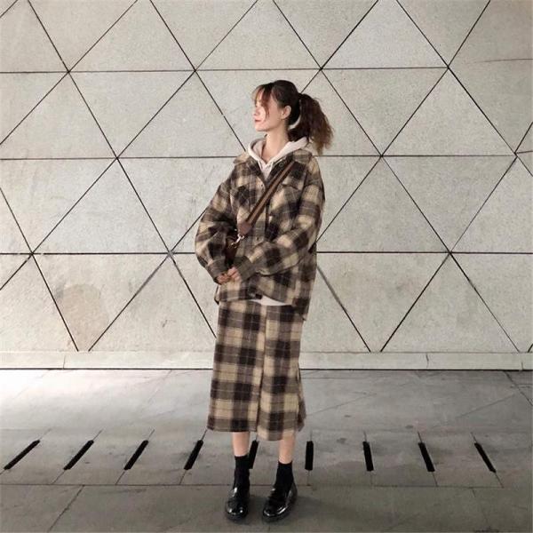 レディース　上下2点セット　ロングシャツ　ロングスカート　チェック柄　ハイウエスト　長袖　ミモレ丈　カジュアル　キュート　可愛い　フェミニン　きれいめ　上品　エレガント　おしゃれ　お出かけ　オフィス　お呼ばれ　ブラウン　ブラック　S　M　サイズ　送料無料