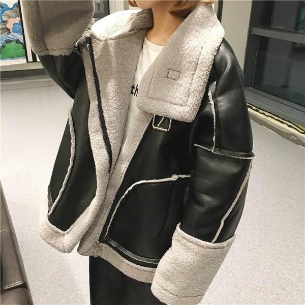 レディース　ライダースジャケット　フェイクレザー　オーバーサイズ　アウター　秋　冬　カジュアル　長袖　キュート　大人　可愛い　フェミニン　きれいめ　エレガント　おしゃれ　お出かけ　お呼ばれ　デイリー　オフィス　普段着　ブラック　M　L　サイズ　送料無料