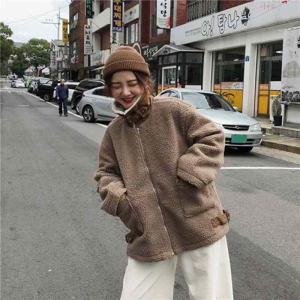 レディース　ボアジャケット　ジップアップ　アウター　コート　秋　冬　カジュアル　キュート　大人　可愛い　大人女子　フェミニン　きれいめ　エレガント　おしゃれ　お出かけ　お呼ばれ　デイリー　オフィス　ベージュ　ホワイト　フリーサイズ　送料無料