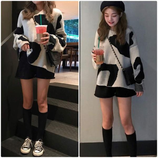 レディース　ニット　セーター　牛柄　ラウンドネック　長袖　プルオーバー　トップス　秋　冬　カジュアル　キュート　大人　可愛い　大人女子　フェミニン　おしゃれ　お出かけ　オフィス　デイリー　ホワイト×ブラック　フリーサイズ　送料無料