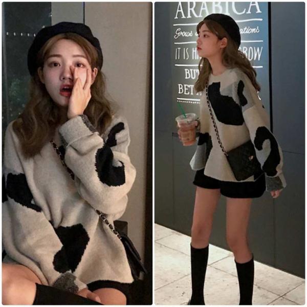 レディース　ニット　セーター　牛柄　ラウンドネック　長袖　プルオーバー　トップス　秋　冬　カジュアル　キュート　大人　可愛い　大人女子　フェミニン　おしゃれ　お出かけ　オフィス　デイリー　ホワイト×ブラック　フリーサイズ　送料無料