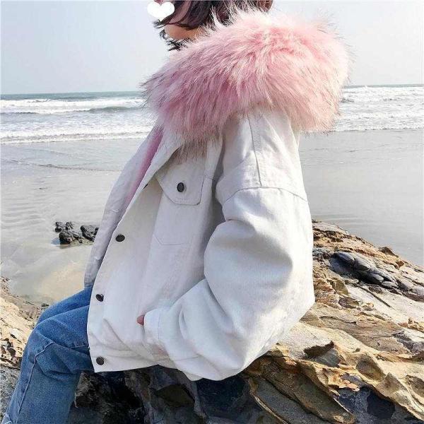 レディース　デニムジャケット　フード付き　裏ボア　エコファー　フェイクファー　ジージャン　アウター　秋　冬　カジュアル　長袖　キュート　大人　可愛い　フェミニン　きれいめ　おしゃれ　お出かけ　お呼ばれ　デイリー　普段着　ホワイト　M　L　サイズ　送料無料