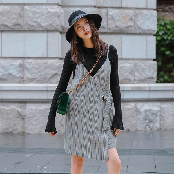 レディース　チェック柄　ワンピース　ひざ上丈　ストラップ　スカート　カジュアル　キュート　可愛い　フェミニン　きれいめ　上品　エレガント　おしゃれ　お出かけ　デイリー　普段着　グレー　フリーサイズ　ワンサイズ　送料無料