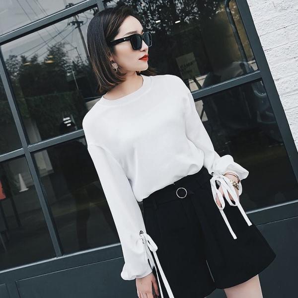 レディース　ボリュームスリーブ　シフォン　ブラウス　シャツ　長袖　トップス　カジュアル　キュート　大人　可愛い　フェミニン　おしゃれ　お出かけ　デイリー　オフィス　普段着　ブラック　ホワイト　ブラウン　M　L　サイズ　送料無料