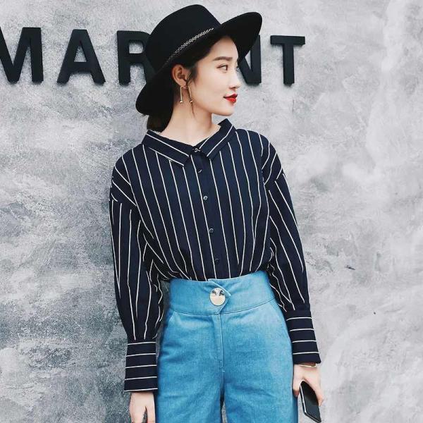 レディース　オーバーサイズ　ビッグシルエット　ストライプ　ブラウス　シャツ　長袖　トップス　カジュアル　キュート　大人　可愛い　フェミニン　おしゃれ　お出かけ　デイリー　オフィス　普段着　レッド　ブラック　M　L　サイズ　送料無料