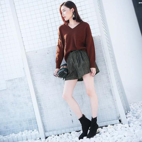 レディース　ボトムス　ショート　パンツ　ストライプ　ウール　きれいめ　カジュアル　おしゃれ　キュート　大人可愛い　フェミニン　お出かけ　デート　デイリー　普段着　グレー　M　L　XL　送料無料