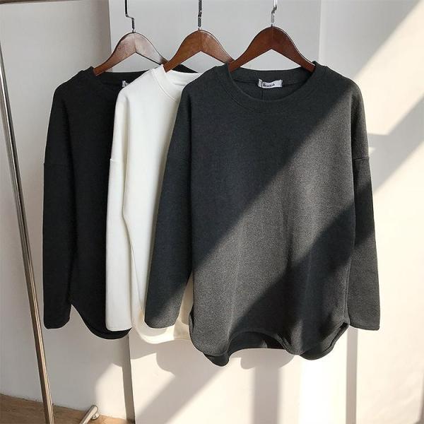レディース　スウェット　無地　トレーナー　クルーネック　長袖　トップス　カジュアル　キュート　大人　可愛い　フェミニン　おしゃれ　お出かけ　デイリー　普段着　ブラック　グレー　ホワイト　フリーサイズ　ワンサイズ　送料無料