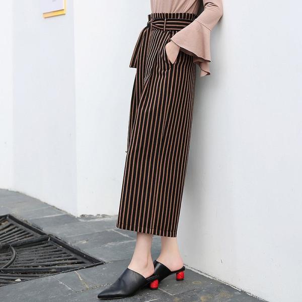 レディース　半端丈　クロップド　ワイドレッグパンツ　ストライプ　ボトムス　カジュアル　キュート　可愛い　フェミニン　きれいめ　エレガント　おしゃれ　お出かけ　オフィス　デイリー　普段着　ブラック　ブラウン　ホワイト　M　L　XL　サイズ　送料無料