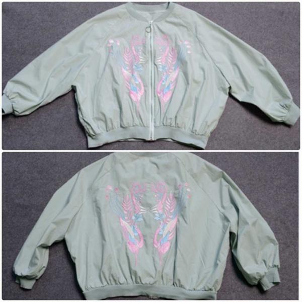 レディース　スプリング　刺繍　ベースボールジャケット　スタジャン　アウター　カジュアル　長袖　キュート　大人　可愛い　フェミニン　きれいめ　エレガント　おしゃれ　お出かけ　お呼ばれ　デイリー　普段着　ブラック　グレー　M　L　サイズ　送料無料