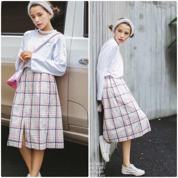 レディース　フレアスリーブ　ロングTシャツ　ボリュームスリーブ　ロンT　長袖　トップス　カジュアル　キュート　大人　可愛い　フェミニン　おしゃれ　お出かけ　普段着　デイリー　ホワイト　ブラック　S　M　L　XL　サイズ　送料無料