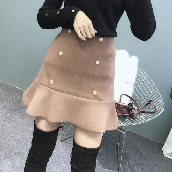 レディース　ハイウエスト　ミニスカート　フレア　ミニ丈　無地　ボトムス　カジュアル　キュート　可愛い　フェミニン　きれいめ　エレガント　上品　おしゃれ　お出かけ　オフィス　デイリー　普段着　ベージュ　ブラウン　ブラック　S　M　L　サイズ　送料無料