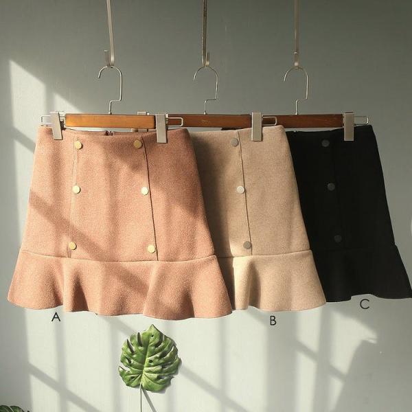 レディース　ハイウエスト　ミニスカート　フレア　ミニ丈　無地　ボトムス　カジュアル　キュート　可愛い　フェミニン　きれいめ　エレガント　上品　おしゃれ　お出かけ　オフィス　デイリー　普段着　ベージュ　ブラウン　ブラック　S　M　L　サイズ　送料無料