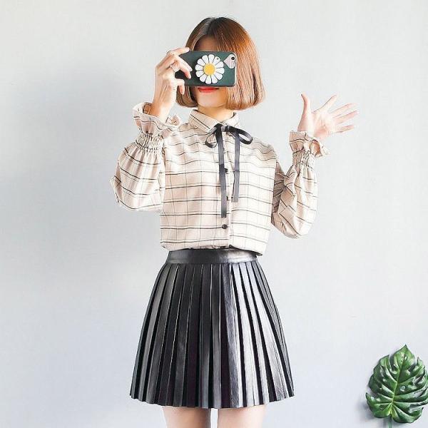 レディース　ボリュームスリーブ　キャンディースリーブ　ブラウス　リボン　シャツ　長袖　トップス　カジュアル　キュート　大人　可愛い　フェミニン　おしゃれ　お出かけ　デイリー　普段着　ベージュ　ホワイト　ブラウン　フリーサイズ　ワンサイズ　送料無料