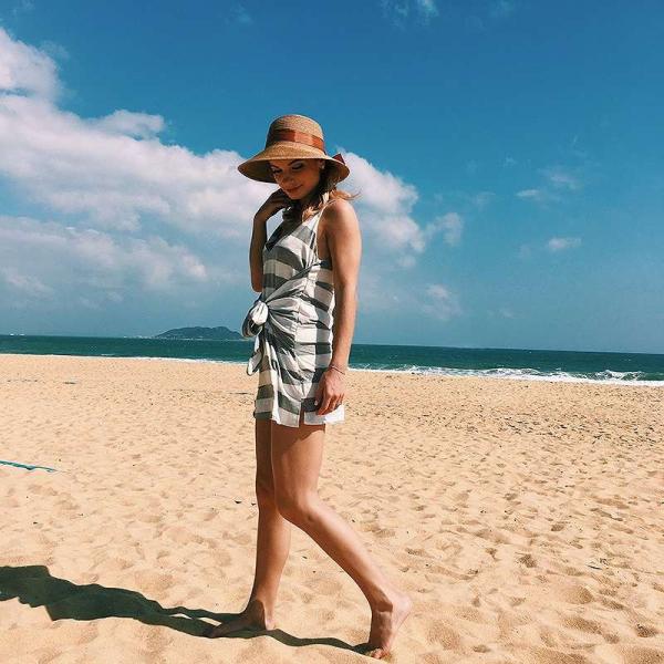 レディース　ワンピース　ノースリーブ　Vネック　膝上丈　ボーダー　サマードレス　フロントリボン　キュート　カジュアル　大人可愛い　フェミニン　デート　お出かけ　デイリー　ホワイト　S　M　L　XL　XXL　送料無料