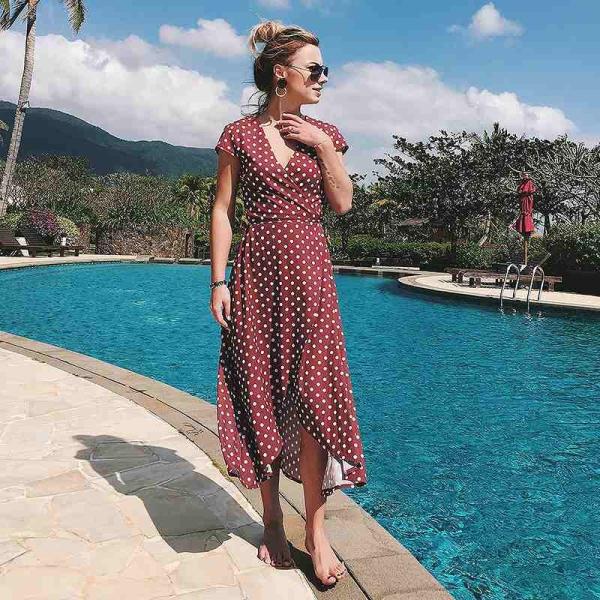 レディース　ワンピース　半袖　Vネック　マキシ丈　シフォン　ドット柄　フレア　シック　キュート　カジュアル　大人可愛い　フェミニン　デート　お出かけ　デイリー　リゾート　レッド　S　M　L　XL　XXL　送料無料